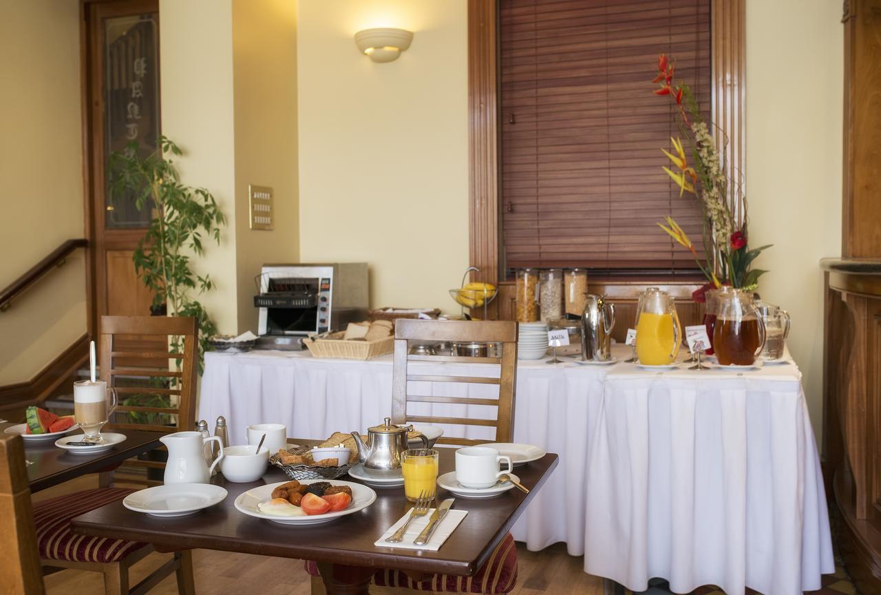 Oranmore Lodge Hotel Conference And Leisure Centre Galway Esterno foto