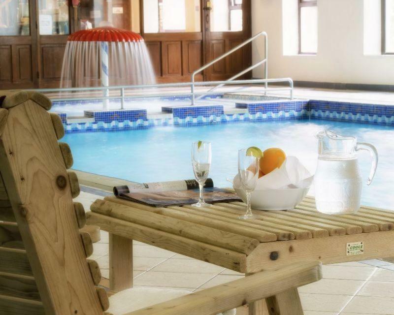 Oranmore Lodge Hotel Conference And Leisure Centre Galway Esterno foto