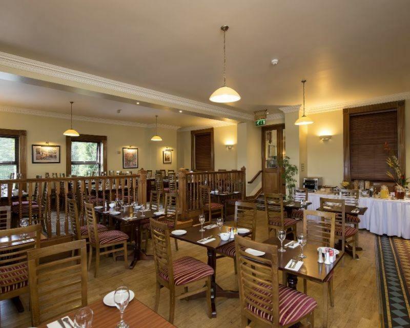 Oranmore Lodge Hotel Conference And Leisure Centre Galway Esterno foto
